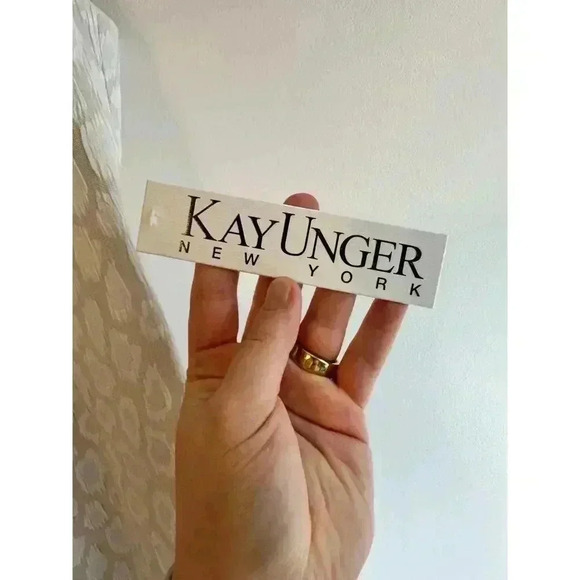 NWT Kay Unger Off the Shoulder Cream Leopard Print Knee Length Shift Dress 6 - Picture 4 of 6